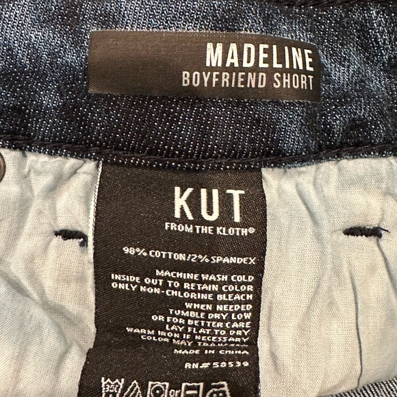Women’s denim shorts boyfriend style  Madeline KUT from the Kloth size 4 - Picture 5 of 7